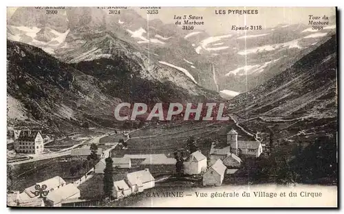 Cartes postales Gavarnie Vue Generale du Village et du Cirque