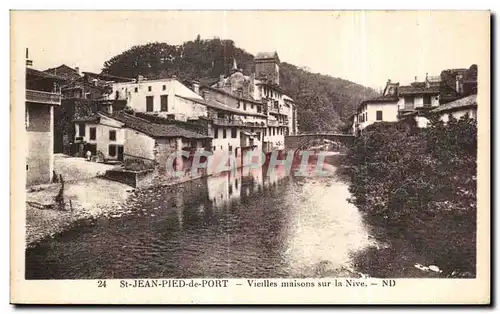 Ansichtskarte AK St Jean Pied de Port Vieilles maisons sur la Nive