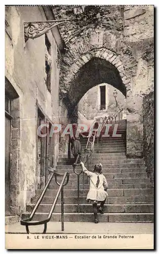 Cartes postales Le Vieux Mans Escaller de la Grande Poterne Enfants