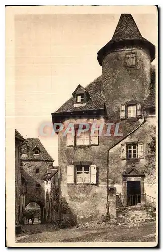 Cartes postales La Tolede Auvergnate Salers (Cantal) Rue et Porte de la Martille