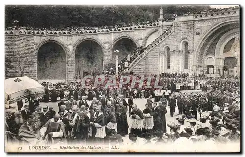 Cartes postales Lourdes Benediction des Malades