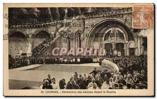 Ansichtskarte AK Lourdes Benediction des malades devant le Rosaire