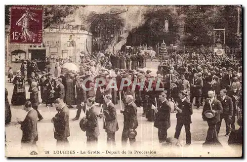 Cartes postales Lourdes La Grotte Depart de la Procession