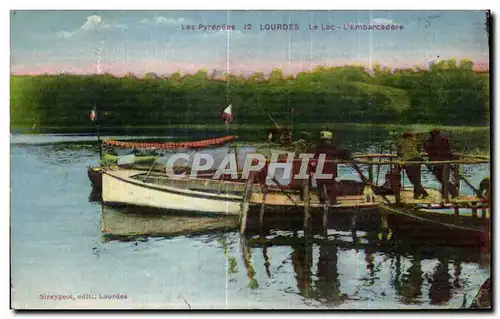 Cartes postales Ley Pyrenees Lourdes le Lac L Embarcadere