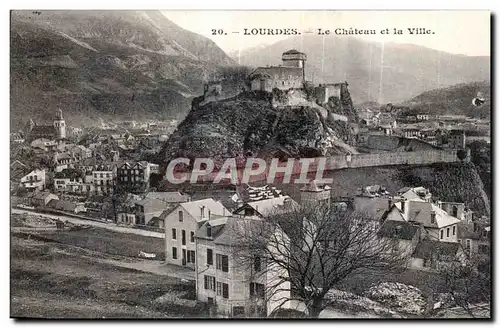 Ansichtskarte AK Lourdes Le Chateau et la Ville