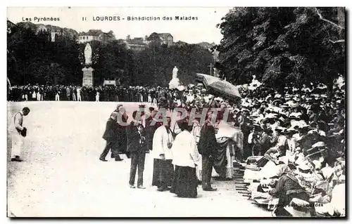 Cartes postales Les Pyrenees Lourdes Benediction des Malades