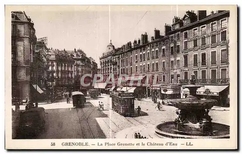 Ansichtskarte AK Grenoble La Place Grenette et le Chateau d Eau Tramway