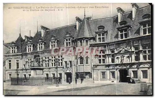 Cartes postales Grenoble Le Palais de Justics ancien chateau des Dauphins et la Statue de Bayard