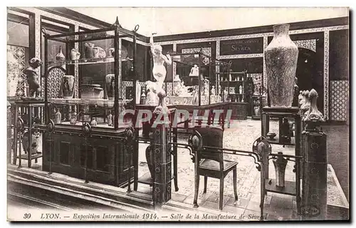 Cartes postales Lyon Exposition Internationale 1914 Salle de la Manufacture de Sevres