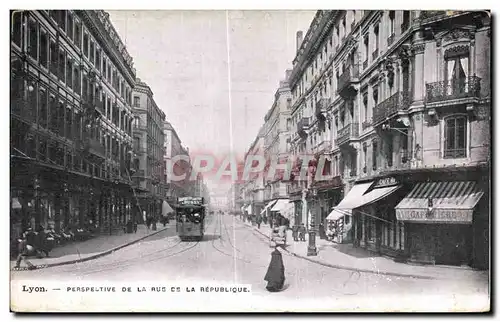 Ansichtskarte AK Lyon Perspective De La Rue De La Republique