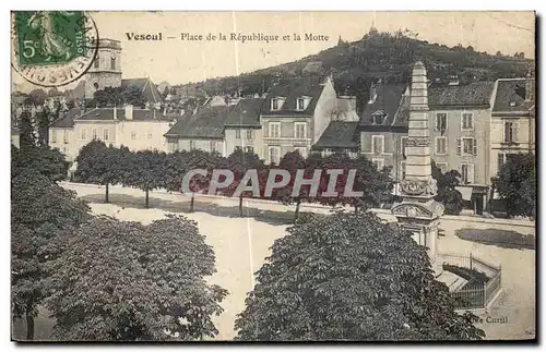 Cartes postales Vesoul Place de la Republique et la Motte