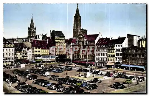 Cartes postales Strasbourg La Place Kleber et La Cathedrale