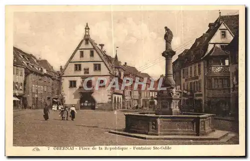 Ansichtskarte AK Obernai Place de la Republique Fontaine Ste Odile