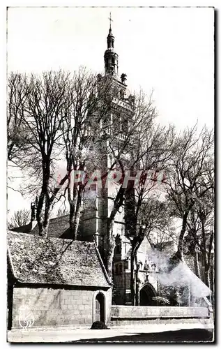 Ansichtskarte AK Roscoff Finistere l Eglise Notre Dame de Kroaz Baz et son beau Clocher de pierre de la Renaissan