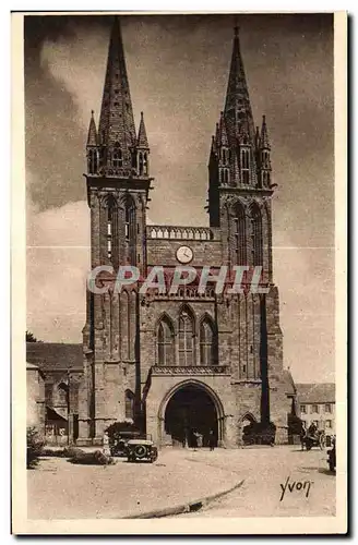 Cartes postales Roscoff St Fol de Leon Finistere Facade de la Basilique Cathedrale