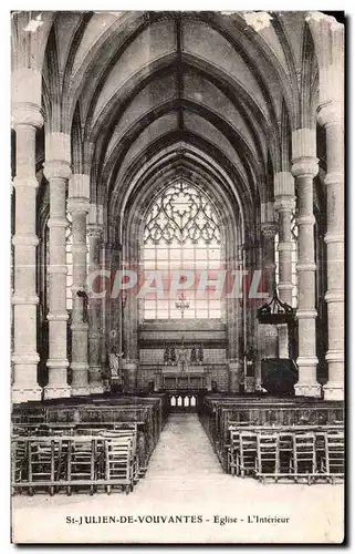 Ansichtskarte AK St Julien Vouvantes Eglise l Interieur