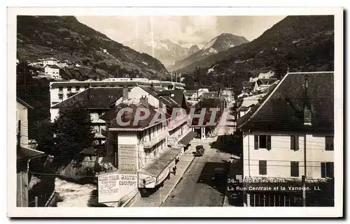 Cartes postales Brides les Bains La Rue Centrale et la Vanose