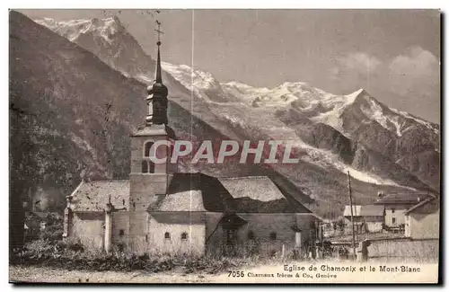 Cartes postales Eglise de Chamonix et le Mont Blanc