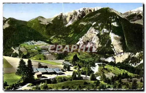 Ansichtskarte AK Environs Du Biot Le Col Du Corbier Les grands pres Le village de la Baume