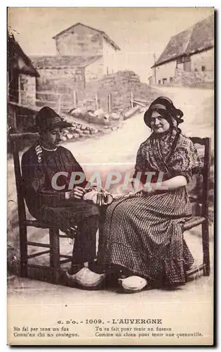 Cartes postales L Auvergne Couple Folklore Costume