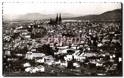 Cartes postales L Auvergne Clermont Ferrand Vue generale a I horizon Cites de Montferrand et Plateau de Gergovie