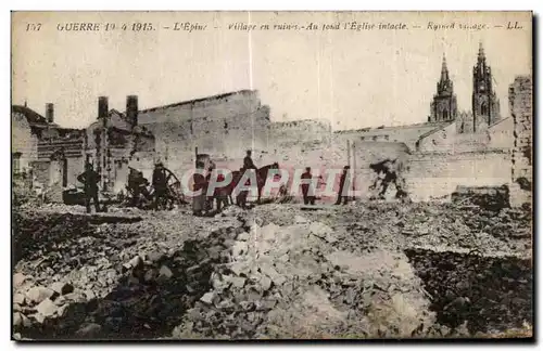 Cartes postales Guerre L Epine village en ruines Au fond I Eglise intacte Militaria