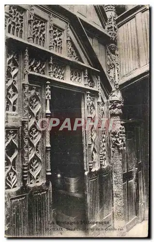 Cartes postales La Bretagne Plttoresque Morlaix Bas d un escalier de la grande rue