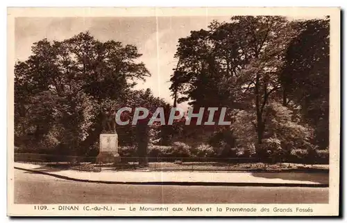 Cartes postales Dinan Le Monument aux Morts aux Morts et la Promenade des Grands Fosses