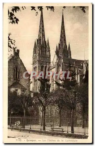 Cartes postales Quimper Les Fieches de la Cathedrale