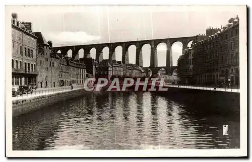 Ansichtskarte AK Morlaix Le Viaduc et les quais