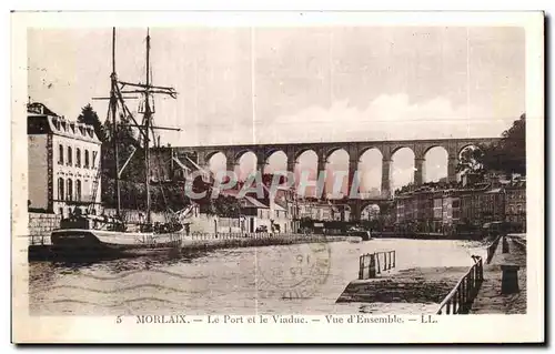 Ansichtskarte AK Morlaix Le Port et le Viaduc Vue d Ensemble Bateau