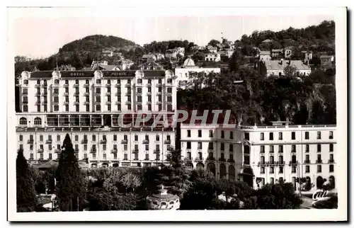 Cartes postales Royat Vue sur les grands Hotels