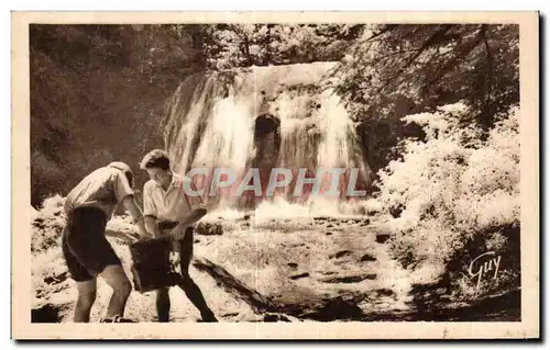 Cartes postales environs de La Bourboule Cascade De La Verniere Enfants