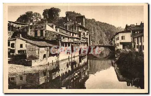 Cartes postales La Douce France Le Pays Basque St Jean Pied de Port Vieilles maisons en bordure de la Nive