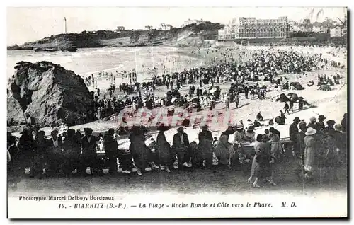 Cartes postales Biarritz La Plage Roche Ronde et Cote vers le Phare