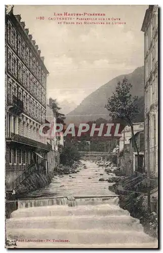 Cartes postales Les Hautes Pyrenees Cauterets Passerelle sur le Gave et fonds des montagnards de Lutour