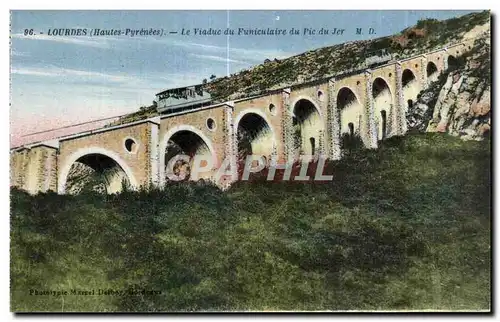 Ansichtskarte AK Lourdes (Hautes Pyrenees) Le Viaduc du Funiculaire du Pic du Jer