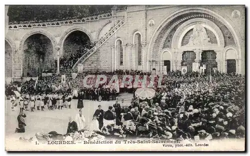 Cartes postales Lourdes Benediction du Tres Saint Sacrement