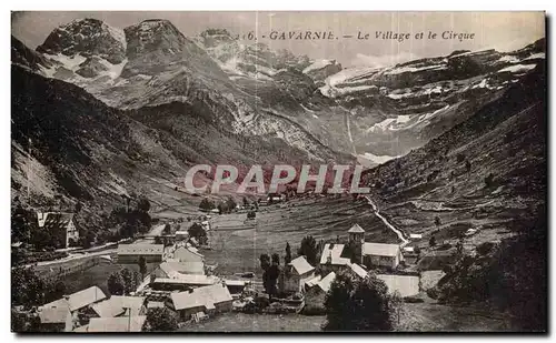 Cartes postales Gavarnie Le Village et le Cirque