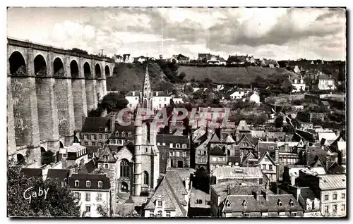 Ansichtskarte AK Morlaix (Finistere) Eglise Sainte Melaine et le Viaduc