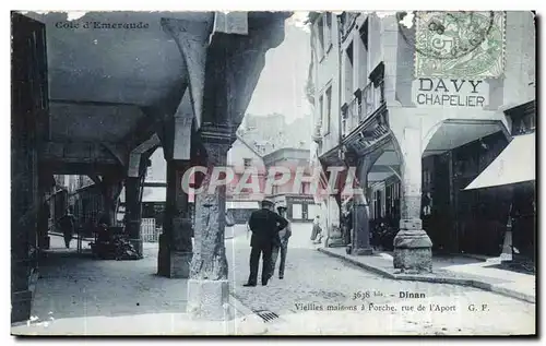 Cartes postales Dinan Vieilles maisons a Porche rue de I Aport