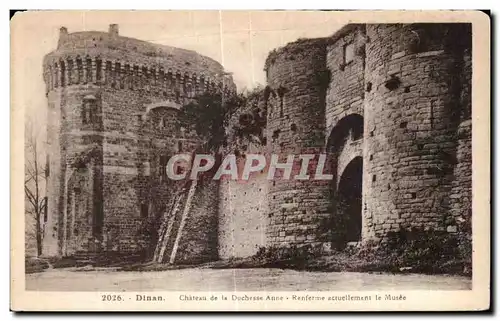 Cartes postales Dinan Chateau de la Duchesse Anne Renferme actuellement le Musee