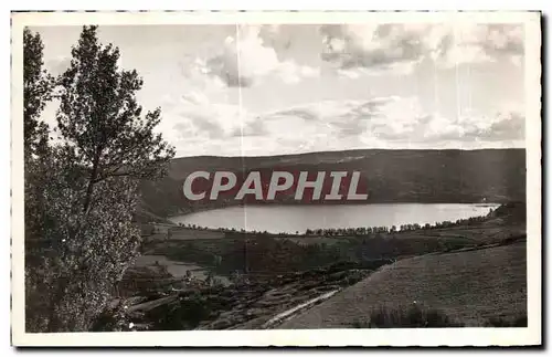 Cartes postales Lac D issarles Ardeche alt 1 000m Vne Panoramique