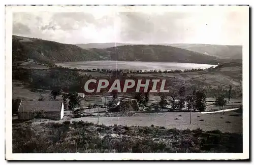 Cartes postales L Ardeche Pittoresque Le Lac D issarles Alt 997m Vu de la Chaze