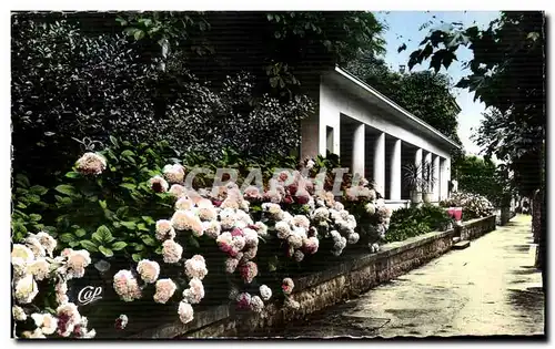 Cartes postales Vals Les Bains Ardeche Centre Thermal et Touristique Un coin de Jardin et I abri de la Source Sa