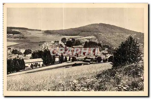 Cartes postales La Louvesc Ardeche Vue generale et Calvaire du mont Chair
