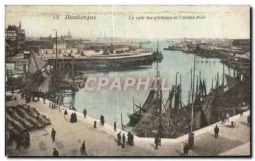 Ansichtskarte AK Dunkerque La cale des pecheurs et I Avant Port Bateaux