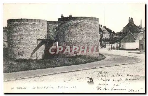 Cartes postales Douai La Porte d Arras Exterieur