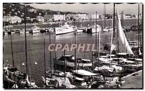 Cartes postales Le Cote d Azur Cannes Un cote du Port Les yachts