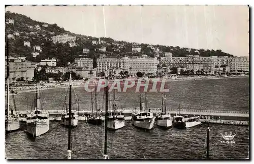 Cartes postales Cannes Interieur du Port et les Hotels